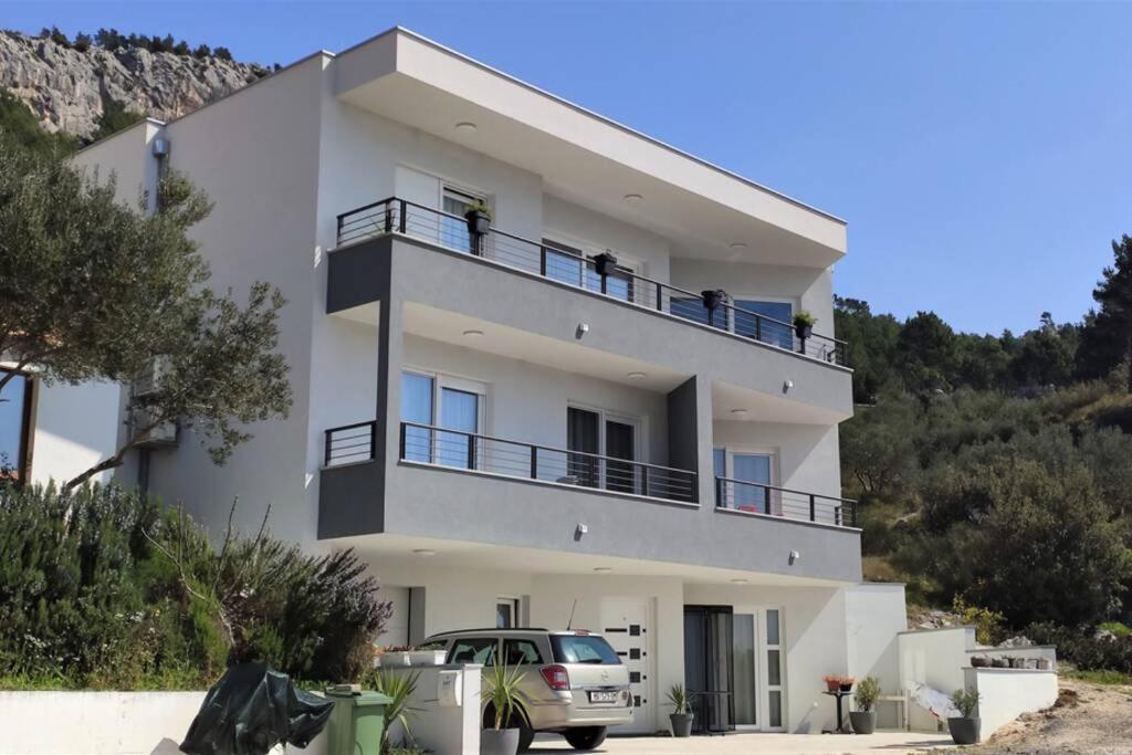 Apartment Pape Krvavica Exteriér fotografie